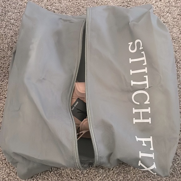 Dolce Vita Stormy Lug Sole Rain Bootie - Picture 9 of 10